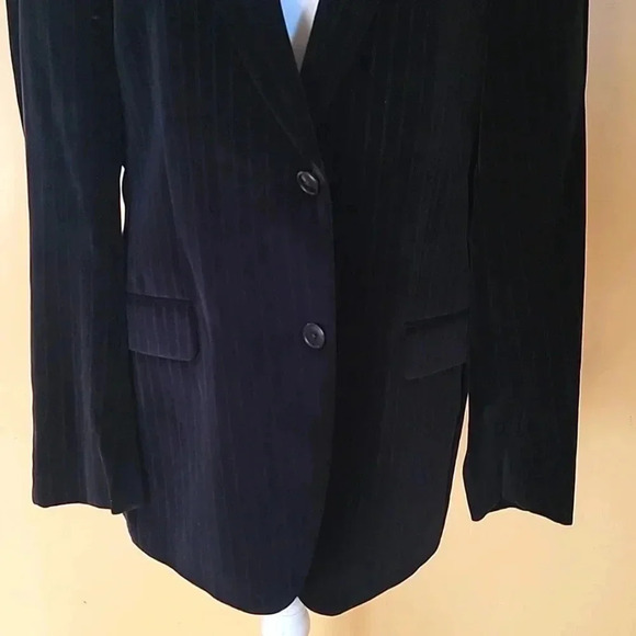 Theory Velvet Blazer - Picture 13 of 15